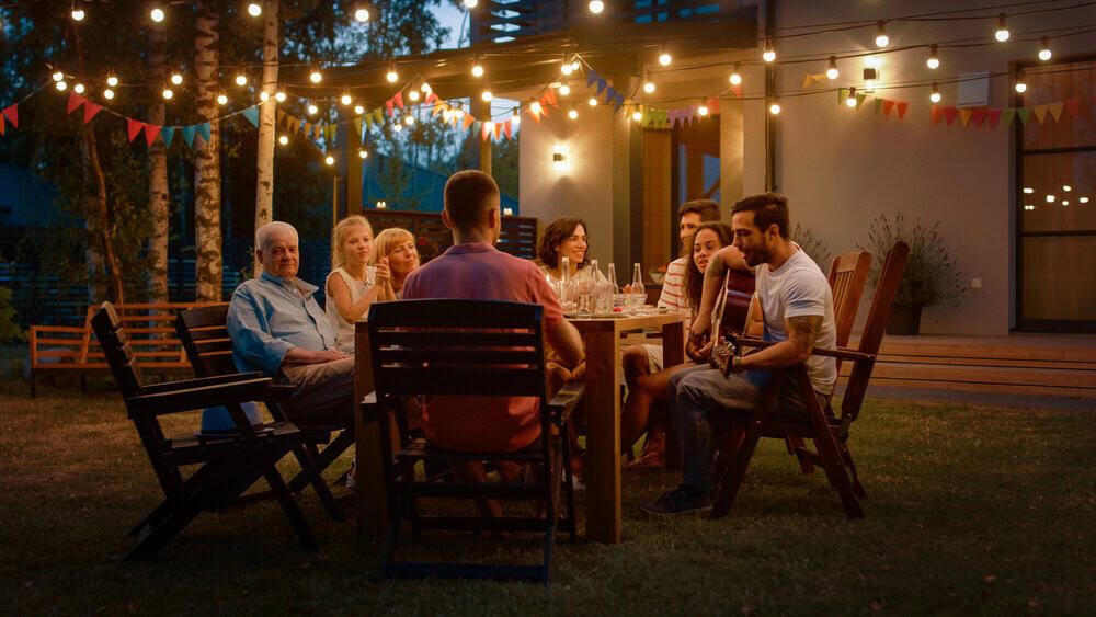 10 Ways to Make Your Next Family Gathering Sparkle (Literally) - Rachel ...